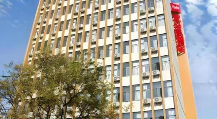 Готель Ibis Kunming Beijing Rd Екстер'єр фото