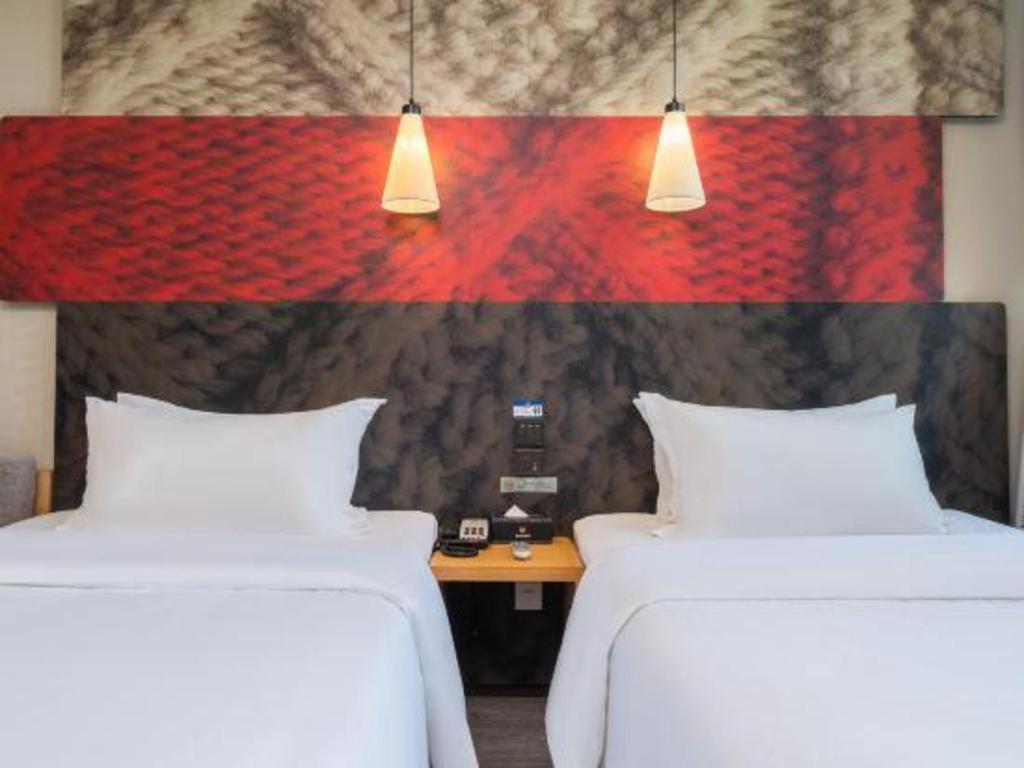 Готель Ibis Kunming Beijing Rd Екстер'єр фото