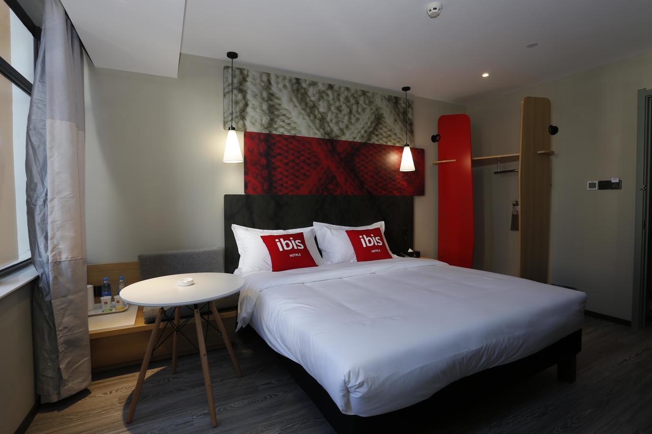 Готель Ibis Kunming Beijing Rd Екстер'єр фото