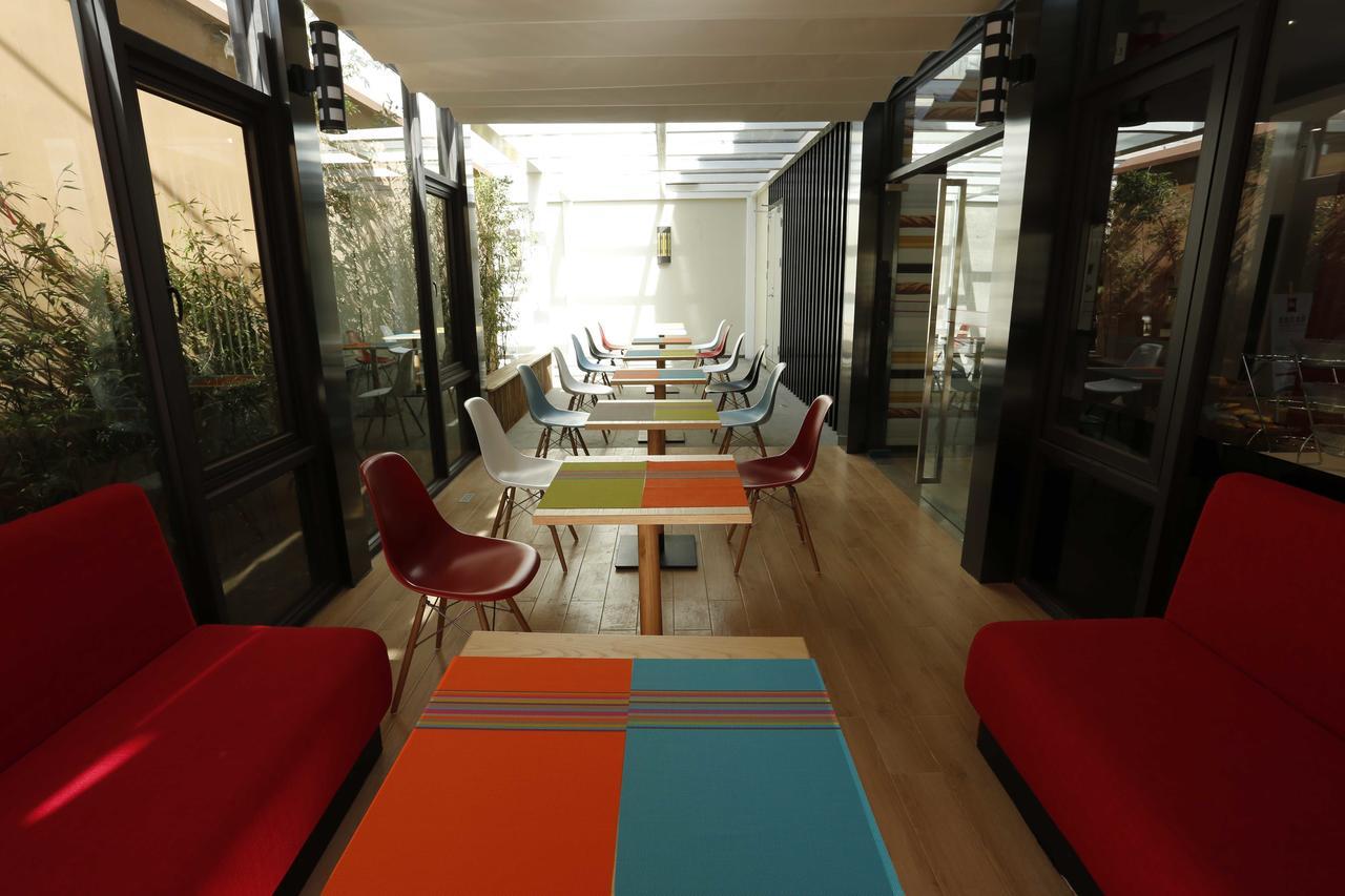 Готель Ibis Kunming Beijing Rd Екстер'єр фото